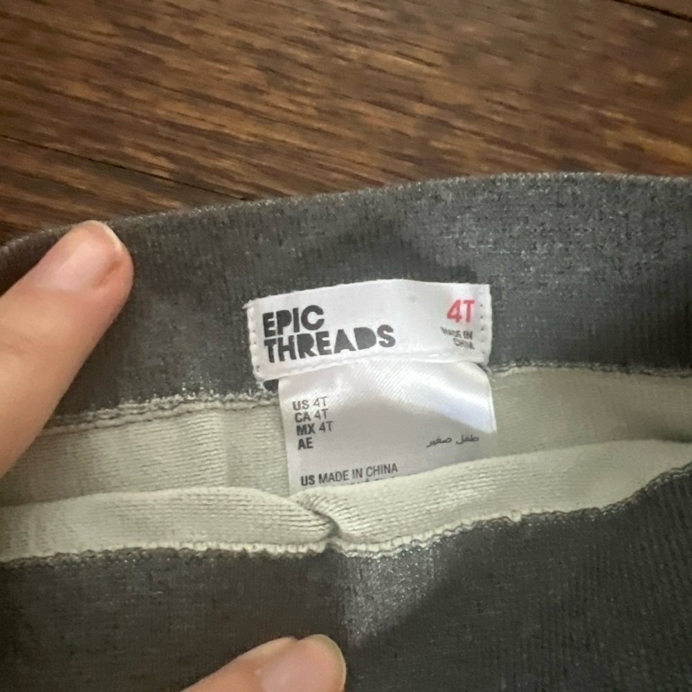 Gap And Epic Threads girls Sweater pants Size 4-5 Lot Of 2 Pants - Picture 6 of 6